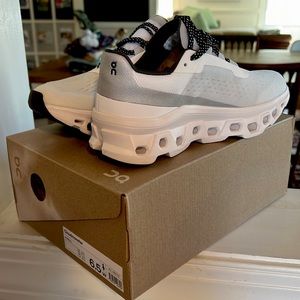 Brand NEW On CloudMonsters- size 6.5